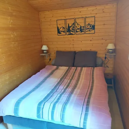 Demichalet *